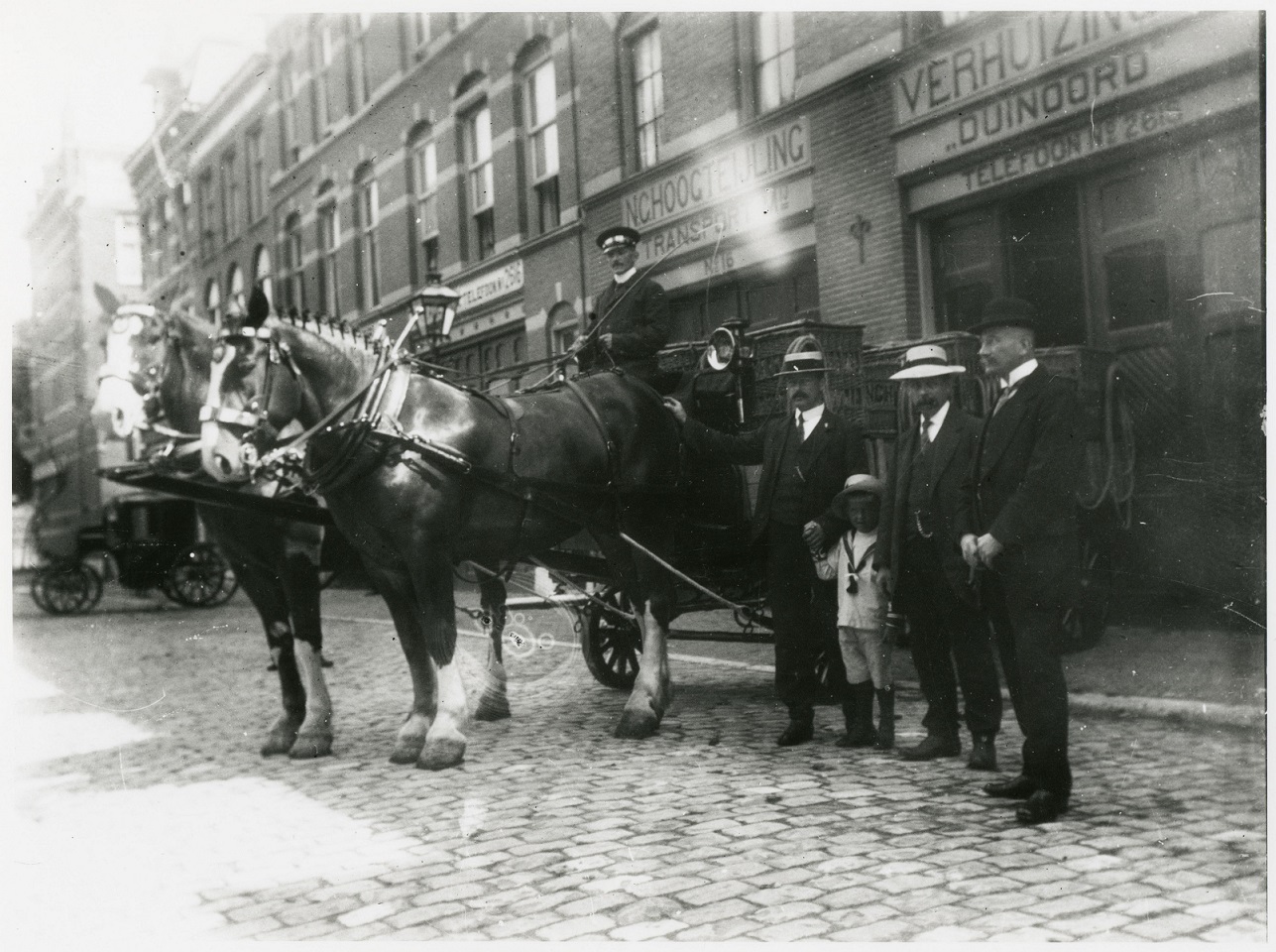 firma N.C. Hoogteijling (verhuizingen, meubelopslag)
