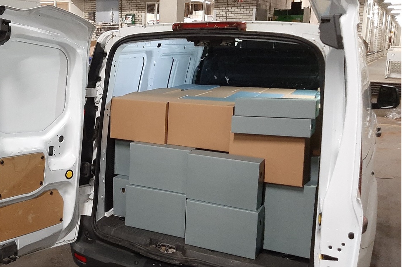 Archief op weg naar de scanners