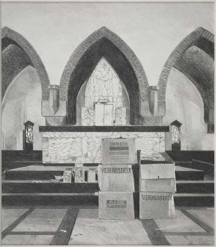 Kerk van de H. Theresia van het kind Jezus, interieur naar het hoofdaltaar, tijdens leegstand (vervaardigd door C. Nobels)