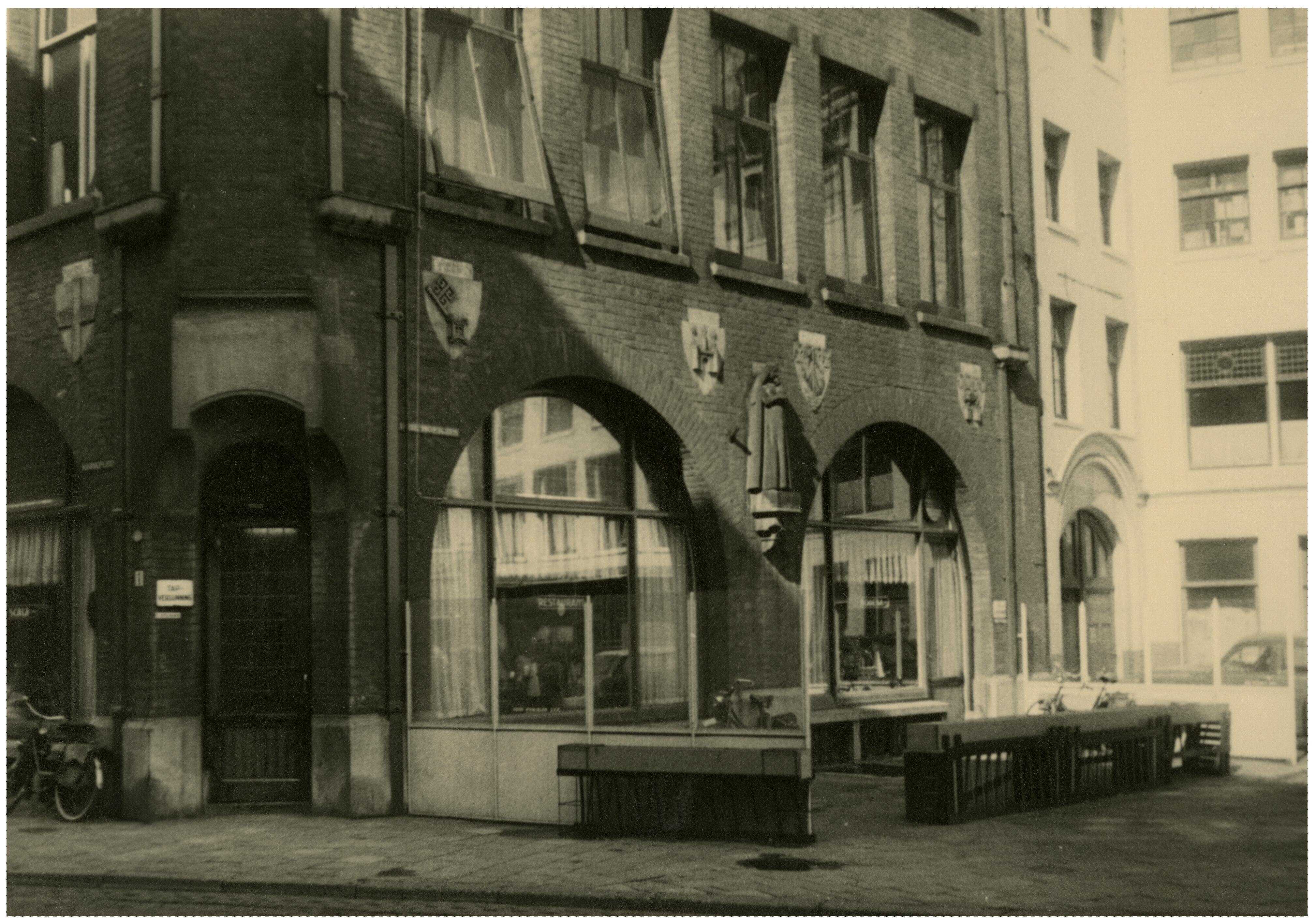 Drie hoekjes; een van de beoogde nieuwe locaties, maker: R. Valks, 1980
