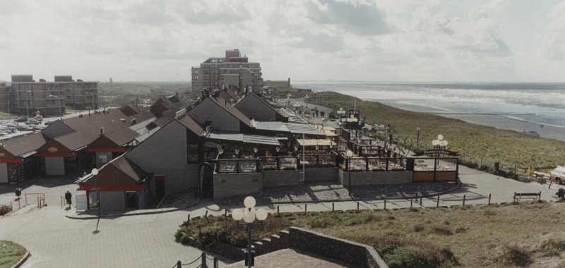 Deltaplein Kijkduin 1990. Foto Dienst Stedelijke Ontwikkeling
