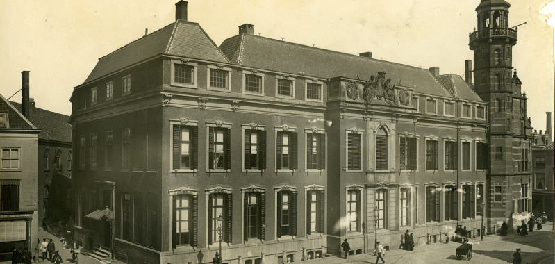 Oude stadhuis aan de Groenmarkt